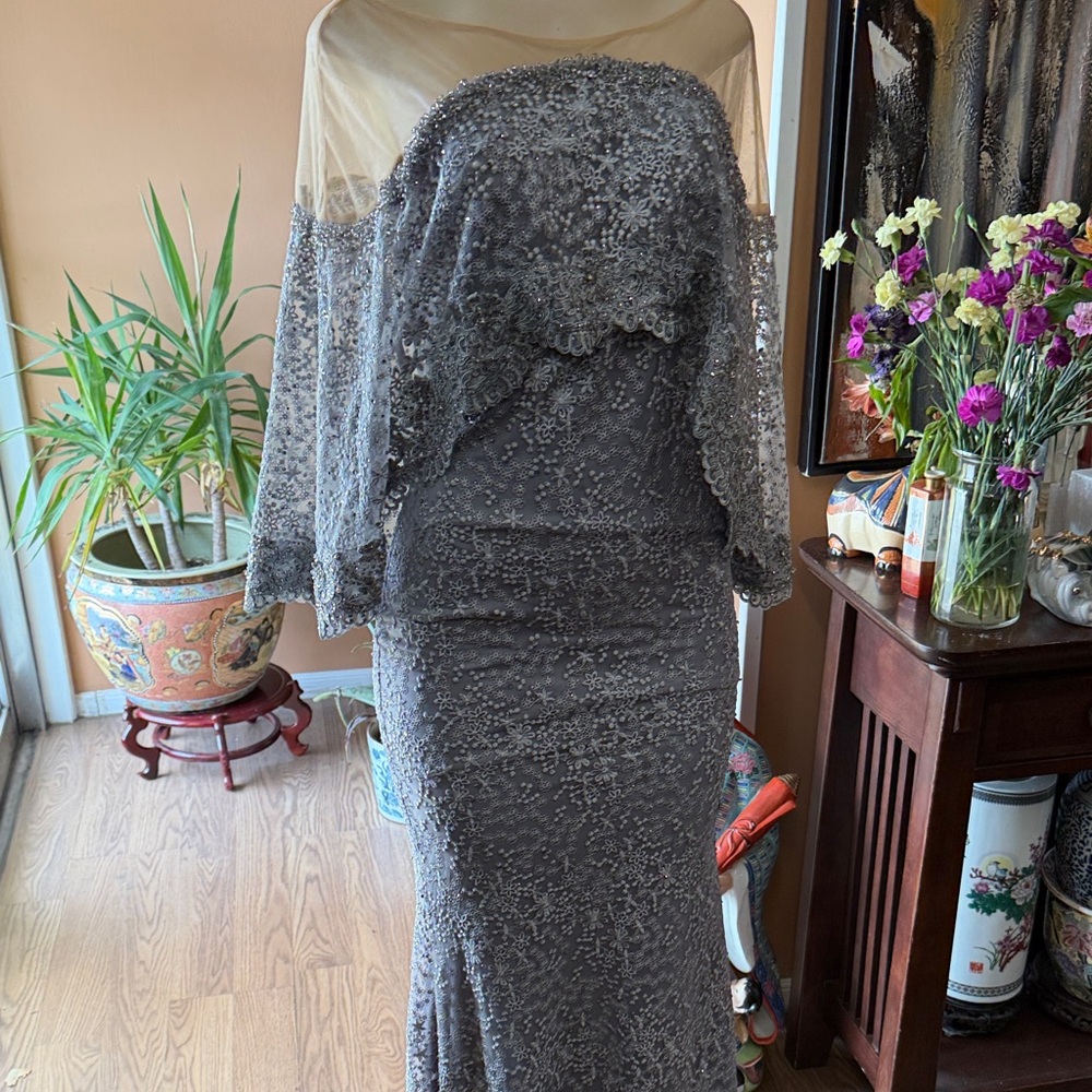 Mac Duggal Charcoal Lace‎ Long Sleeve Dress